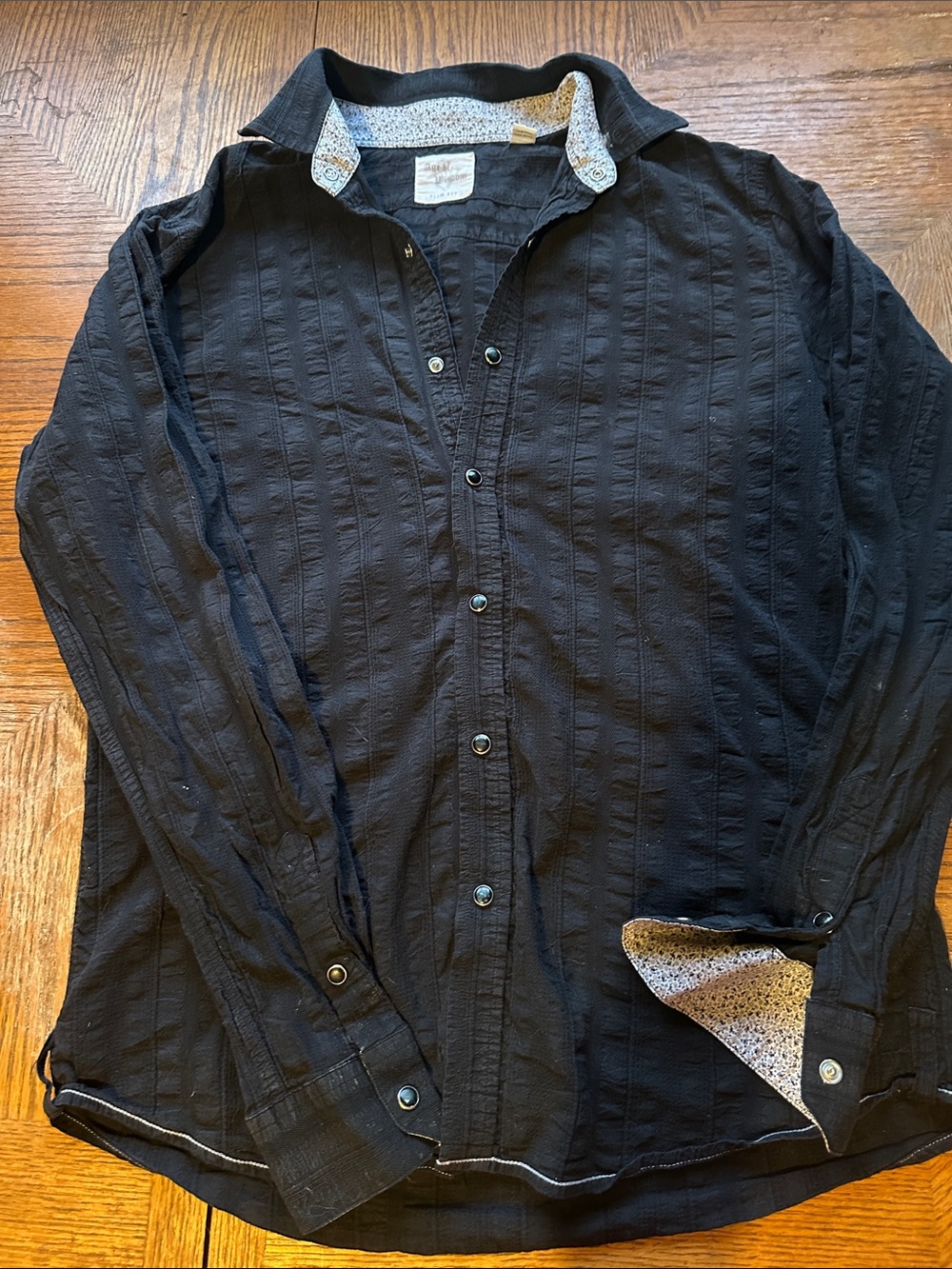 Mens Black Textured Long-Sleeve Dress Shirt